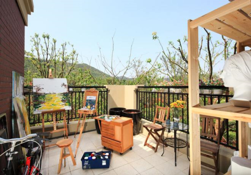 别墅装修中阳台装修设计要有格调